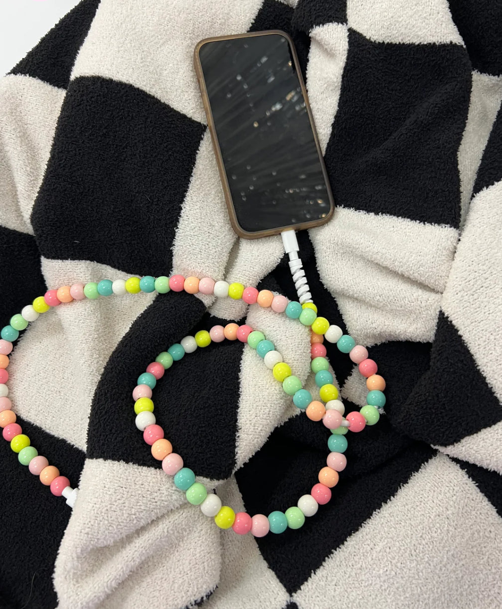 Pearl Chargers