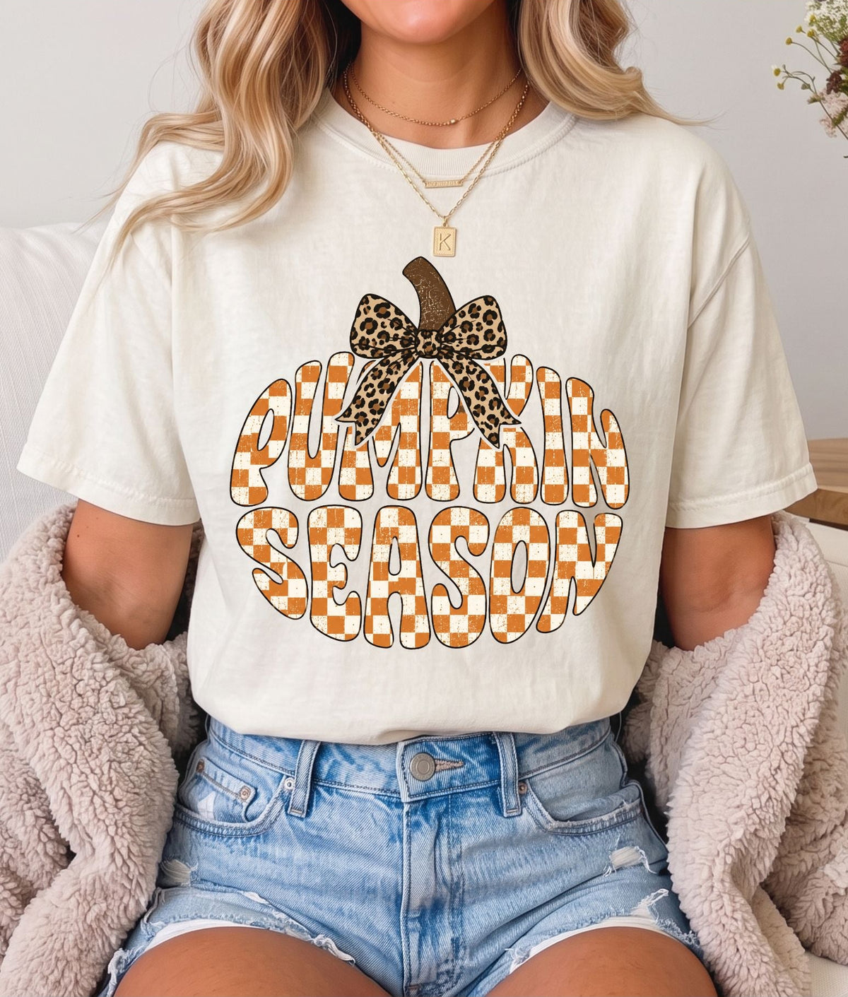 **DEAL OF THE DAY** Pumpkin Season Tee