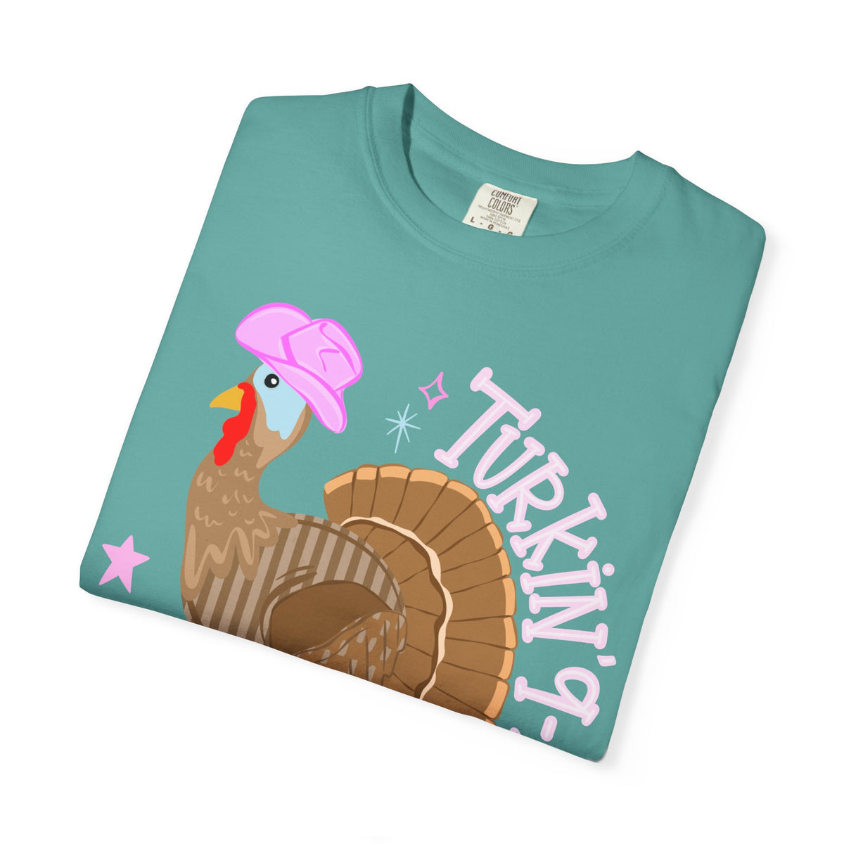 Turkey '95 Graphic T‑Shirt — Retro Cowboy Turkey with Pink Boots & Hat